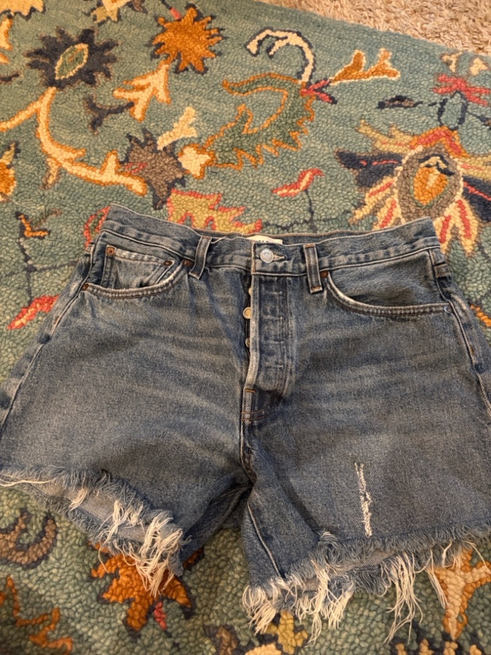 AGOLDE Parker Long shorts with flaw